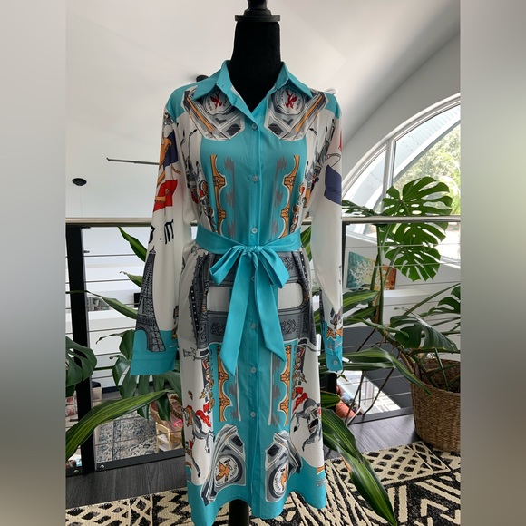 Printed Beautiful Dress - Picture 6 of 7